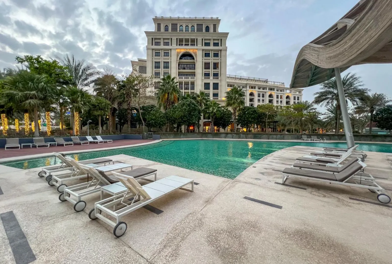 Palazzo Versace Luxury Living - 1Br Apt Dubai Apartment