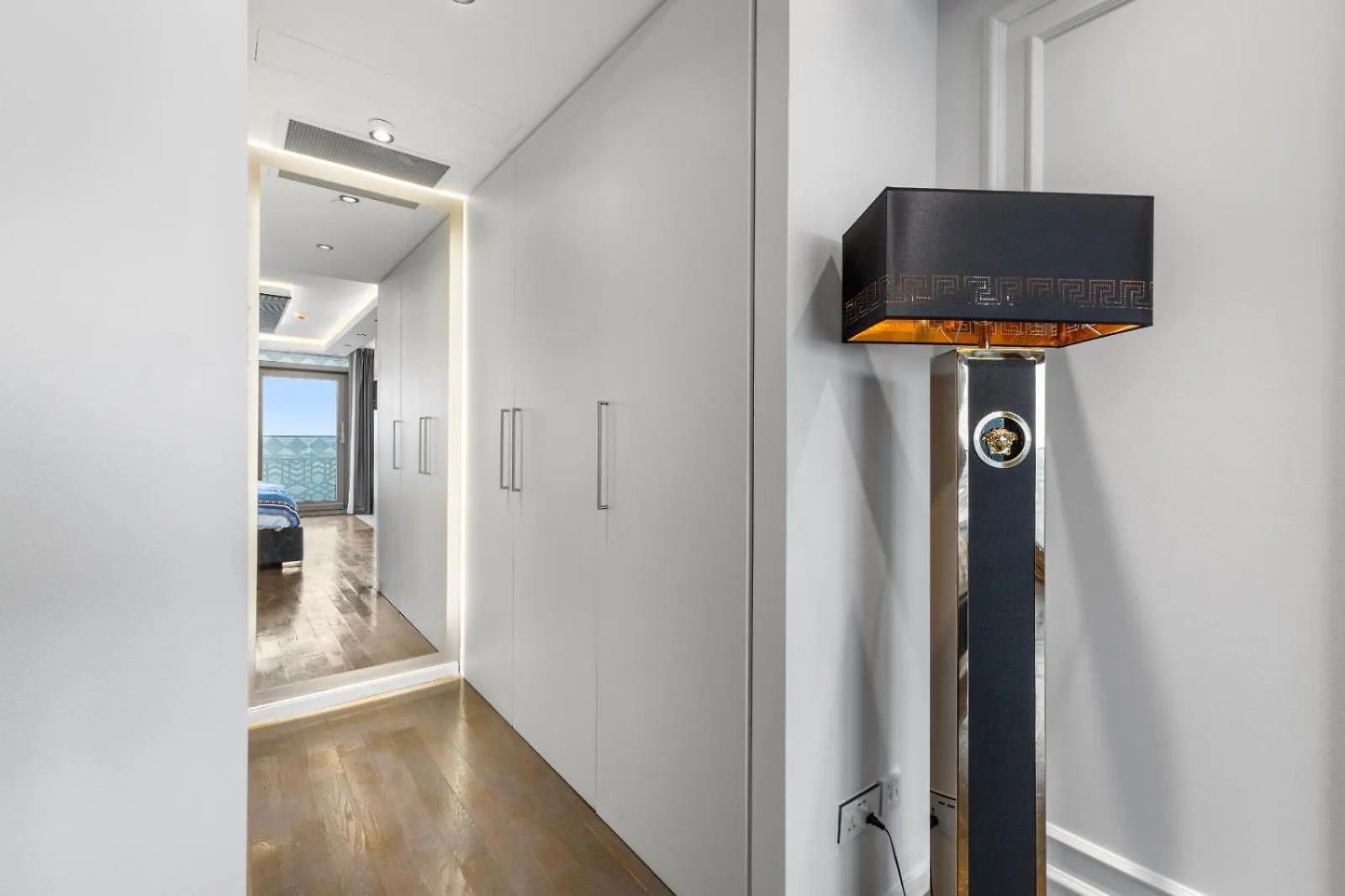Palazzo Versace Luxury Living - 1Br Apt Dubai Apartment